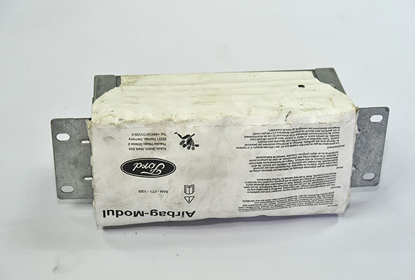 FORD TRANSİT 190 V ÇIKMA PARÇA SAĞ DİREKSİYON AİRBAGİ